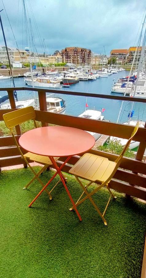 شقة Le Loft-Boat دوفييل المظهر الخارجي الصورة