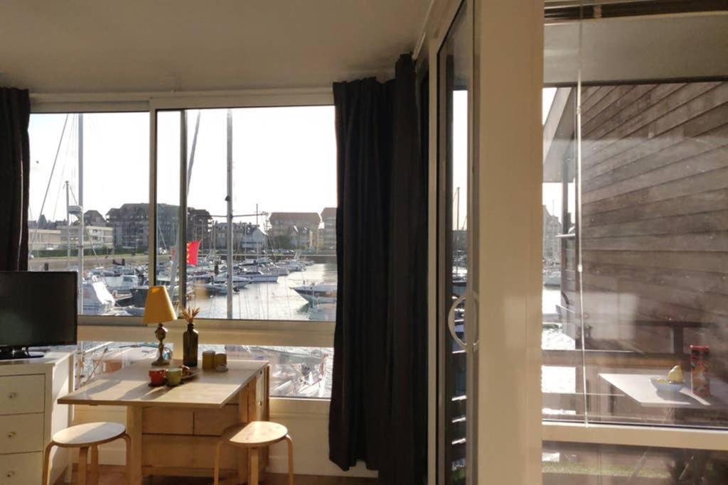 شقة Le Loft-Boat دوفييل المظهر الخارجي الصورة